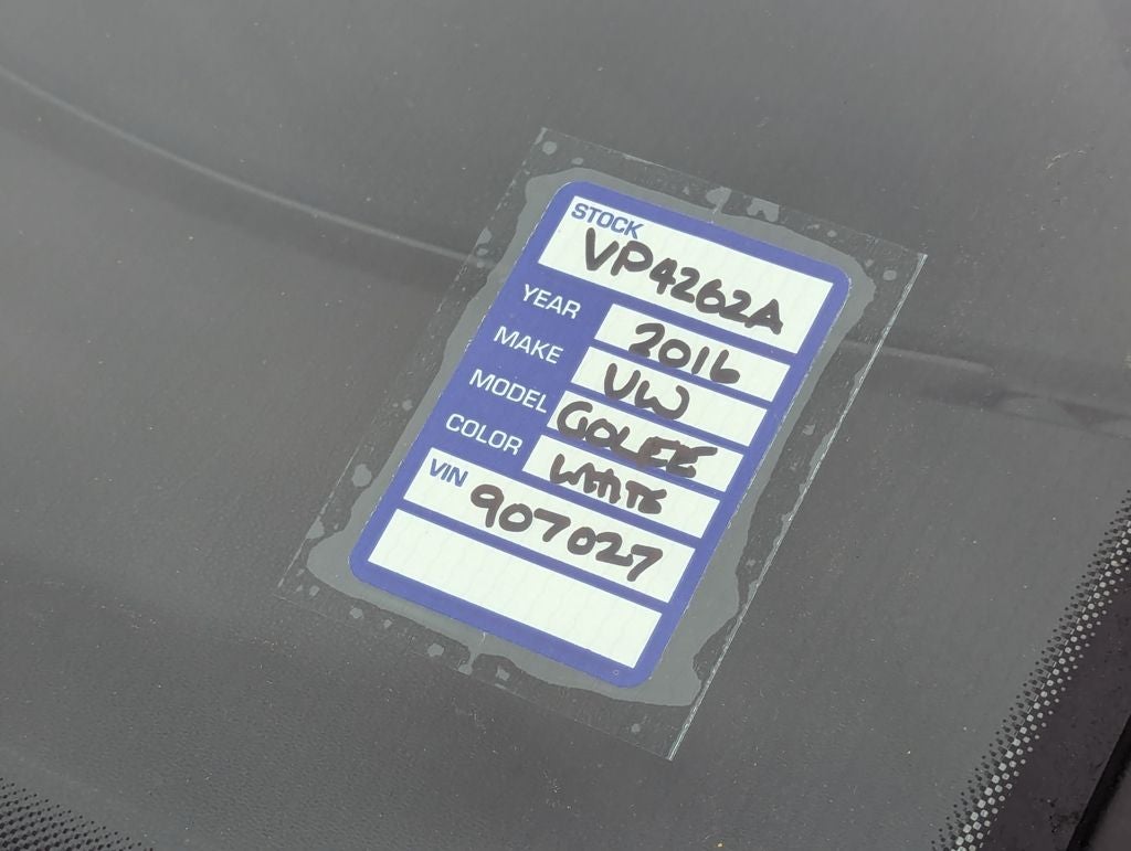 2016 Volkswagen e-Golf SE