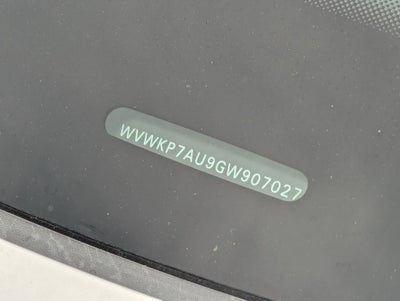 2016 Volkswagen e-Golf SE