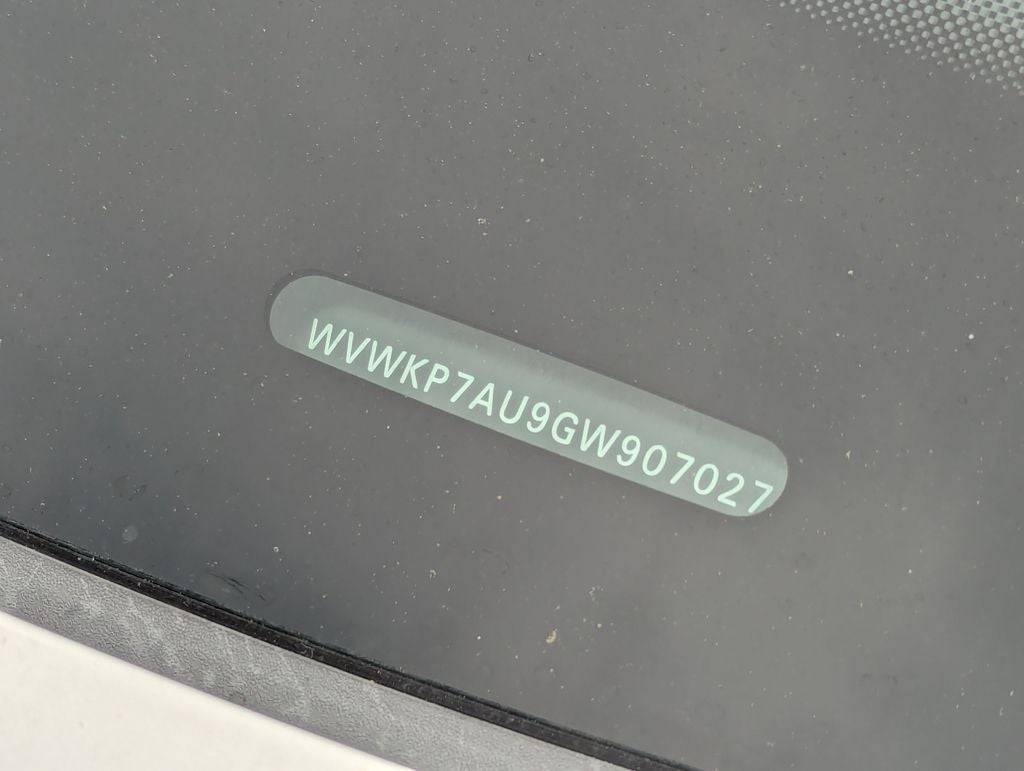 2016 Volkswagen e-Golf SE