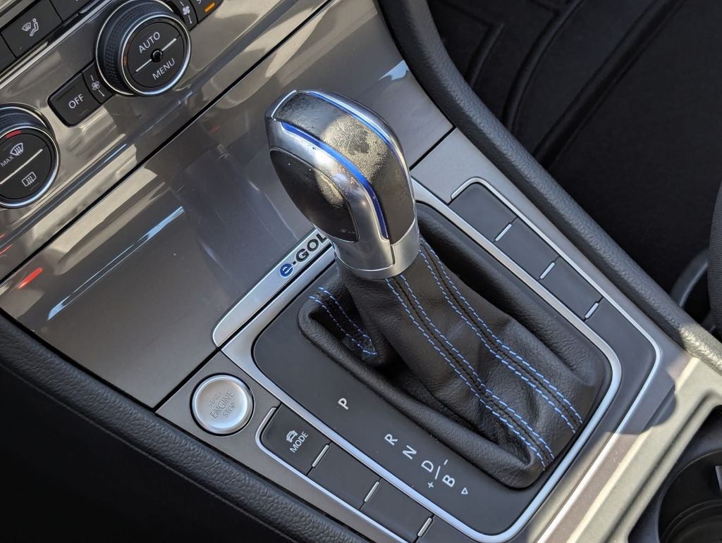 2016 Volkswagen e-Golf SE
