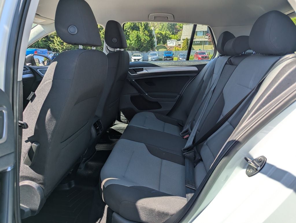 2016 Volkswagen e-Golf SE