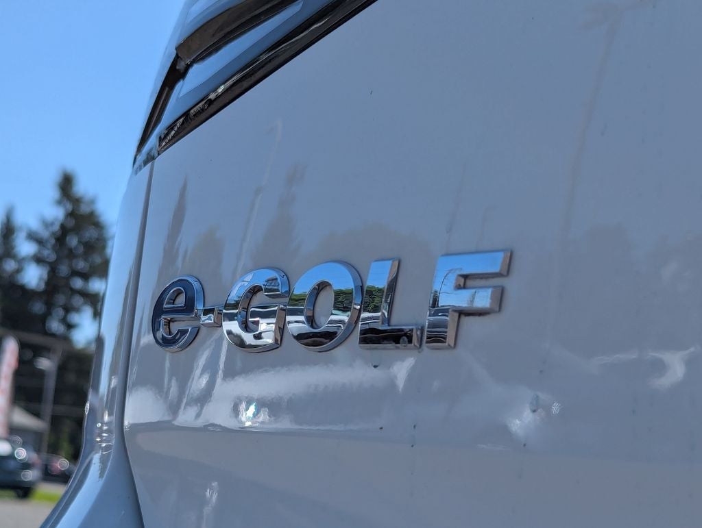 2016 Volkswagen e-Golf SE