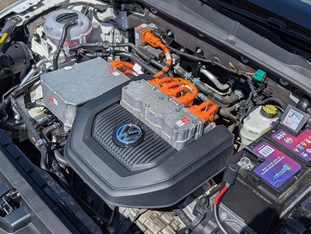 2016 Volkswagen e-Golf SE