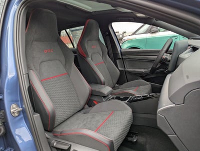 2026 Volkswagen Golf GTI 2.0T SE