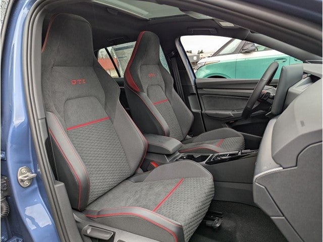 2026 Volkswagen Golf GTI 2.0T SE