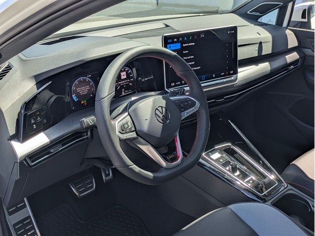 2025 Volkswagen Golf GTI Autobahn