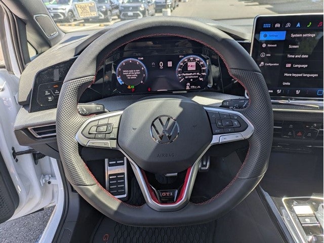 2025 Volkswagen Golf GTI Autobahn