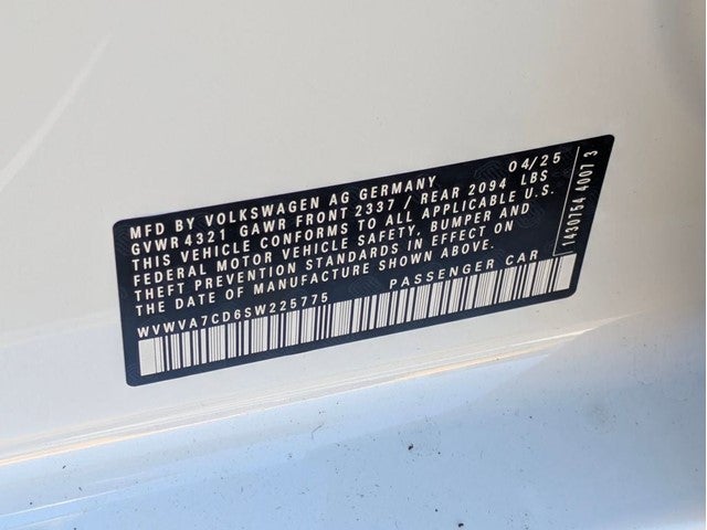 2025 Volkswagen Golf GTI Autobahn