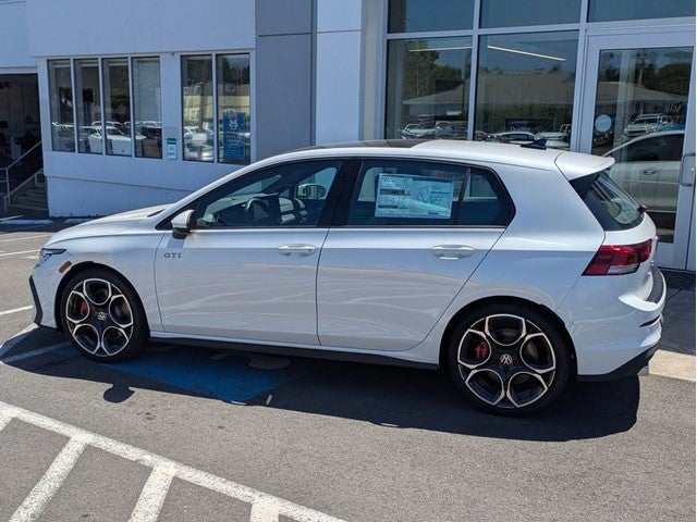 2025 Volkswagen Golf GTI Autobahn