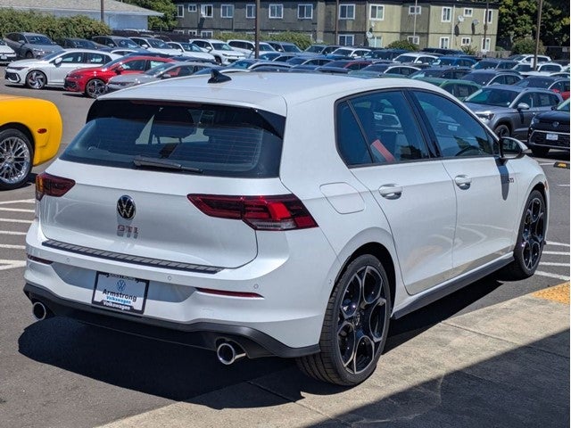 2025 Volkswagen Golf GTI Autobahn