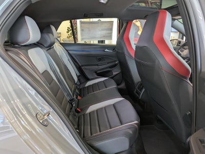 2026 Volkswagen Golf GTI 2.0T Autobahn