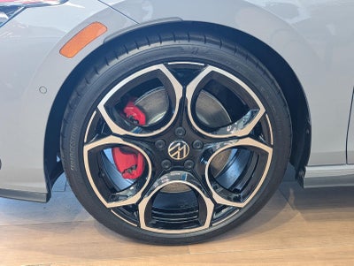 2026 Volkswagen Golf GTI 2.0T Autobahn