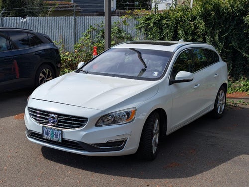 2016 Volvo V60 T5 Drive-E Premier