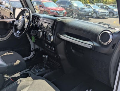 2018 Jeep Wrangler JK Unlimited Sahara