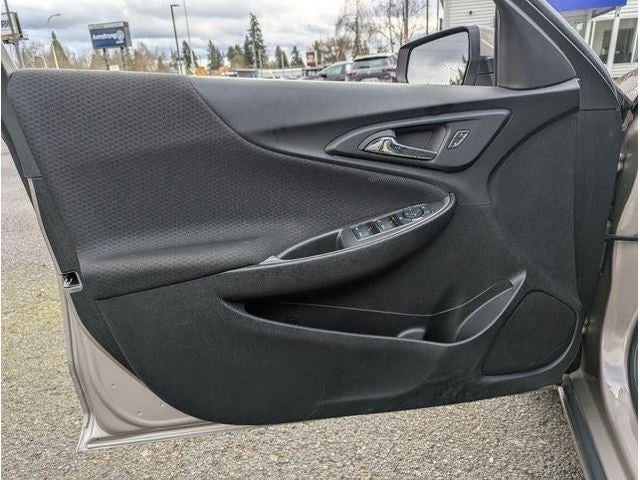 2025 Chevrolet Malibu LT