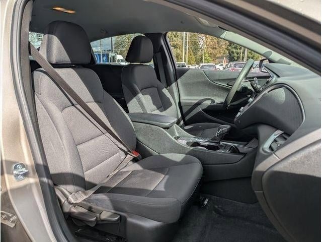 2025 Chevrolet Malibu LT