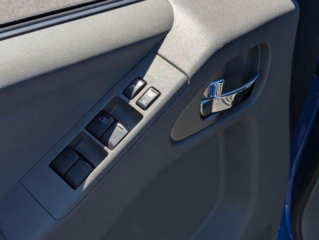 2015 Nissan Frontier SV