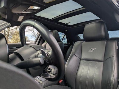 2022 Chrysler 300 300S