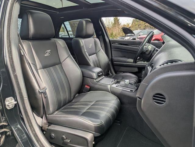 2022 Chrysler 300 300S
