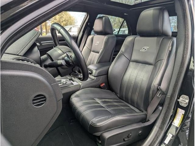 2022 Chrysler 300 300S