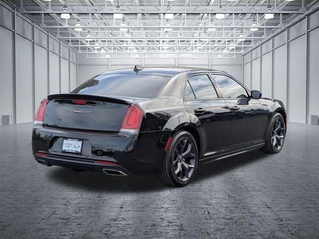 2022 Chrysler 300 300S