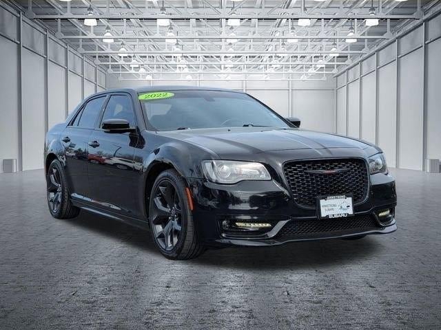 2022 Chrysler 300 300S