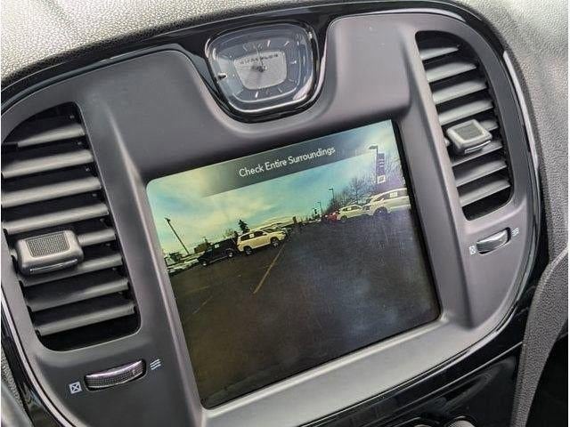 2022 Chrysler 300 300S