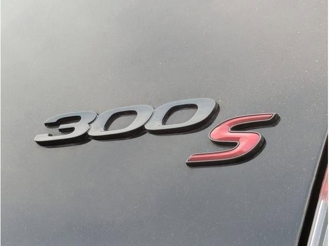 2022 Chrysler 300 300S