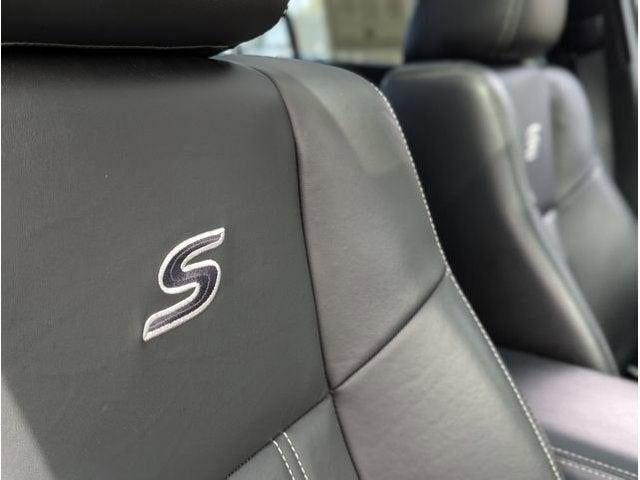 2022 Chrysler 300 300S