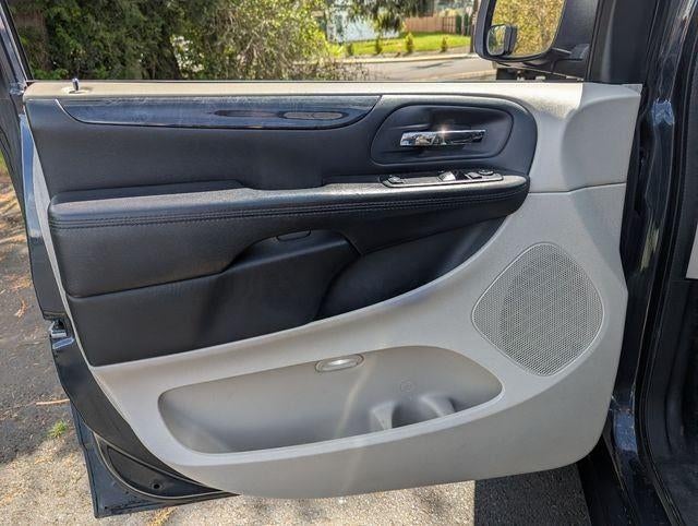 2013 Dodge Grand Caravan American Value Pkg