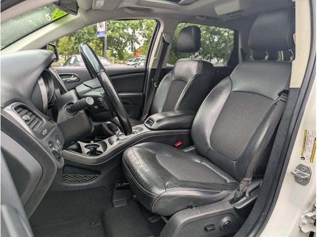 2020 Dodge Journey Crossroad