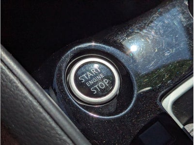 2020 Nissan Versa SR