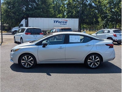 2020 Nissan Versa SR