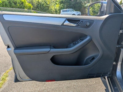 2013 Volkswagen Jetta SE w/Convenience/Sunroof