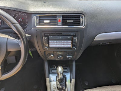 2013 Volkswagen Jetta SE w/Convenience/Sunroof