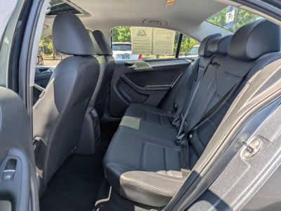 2013 Volkswagen Jetta SE w/Convenience/Sunroof
