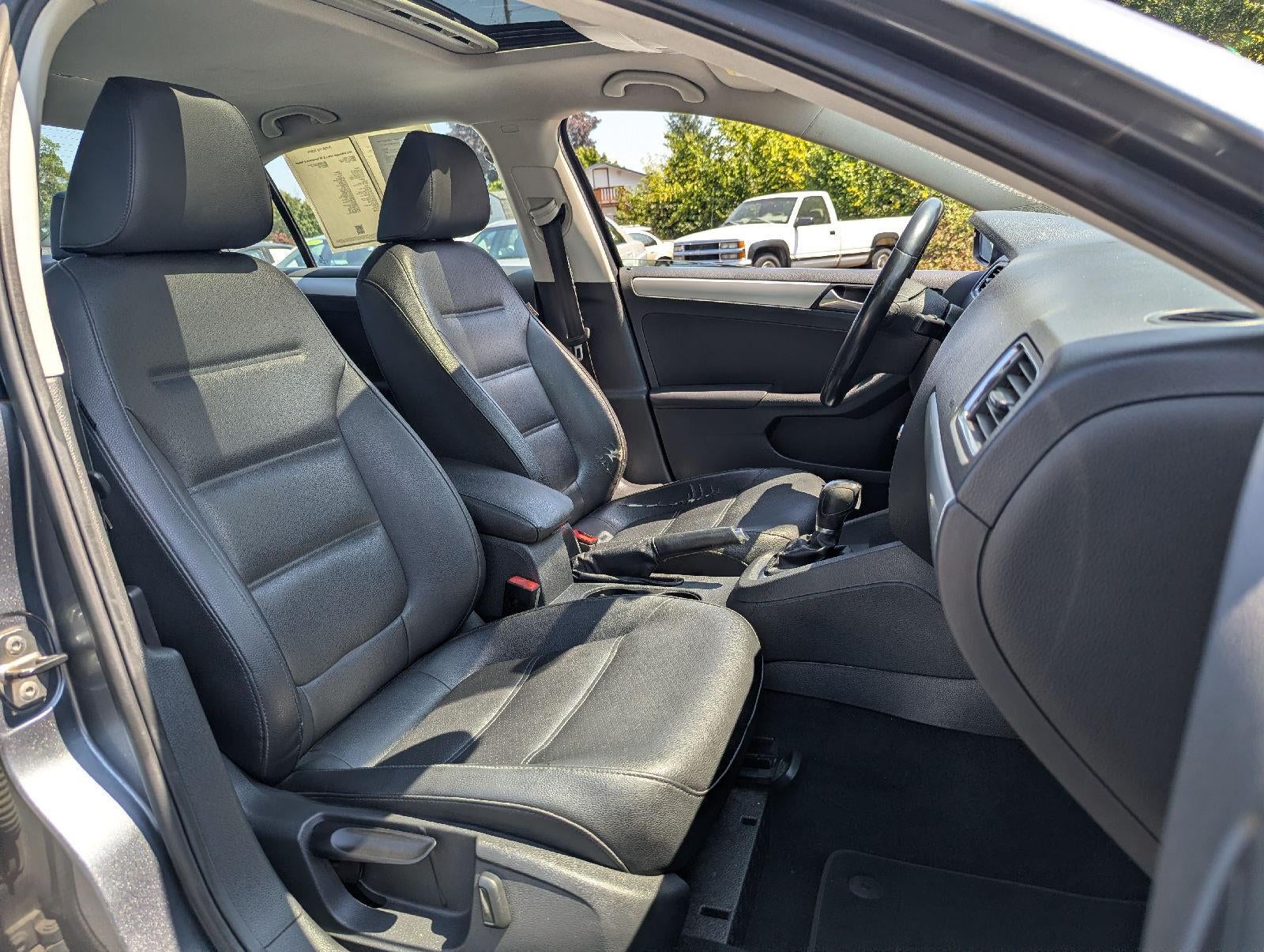 2013 Volkswagen Jetta SE w/Convenience/Sunroof