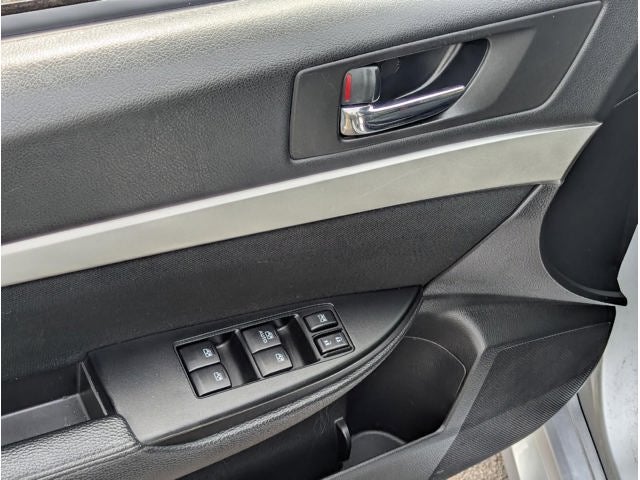 2013 Subaru Legacy 2.5i Premium