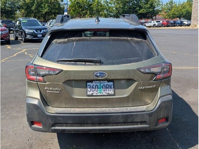 2025 Subaru Outback Premium