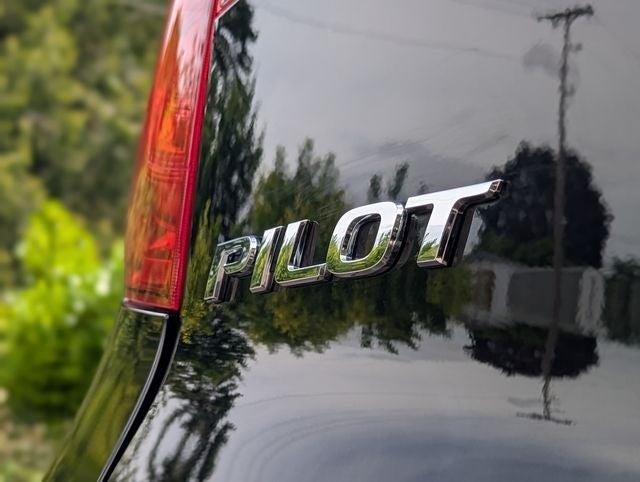 2016 Honda PILOT AWD 4DR TOURING W/RES& NA