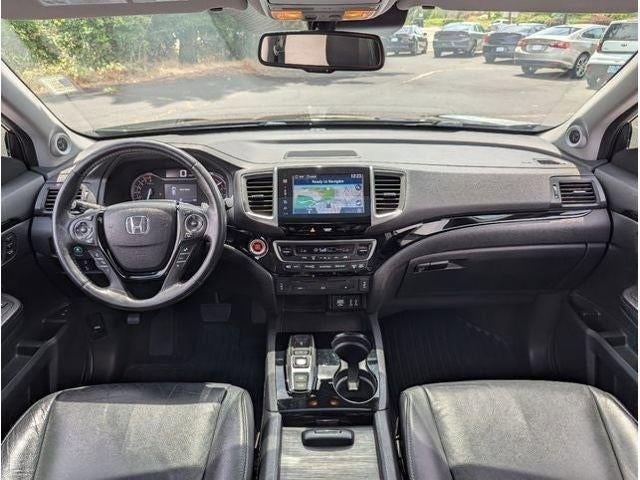 2016 Honda PILOT AWD 4DR TOURING W/RES& NA