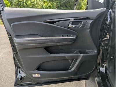 2016 Honda PILOT AWD 4DR TOURING W/RES& NA