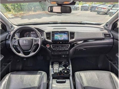 2016 Honda PILOT AWD 4DR TOURING W/RES& NA