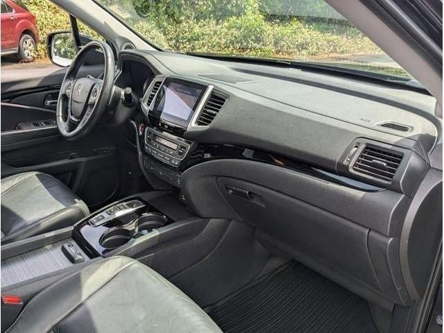 2016 Honda PILOT AWD 4DR TOURING W/RES& NA