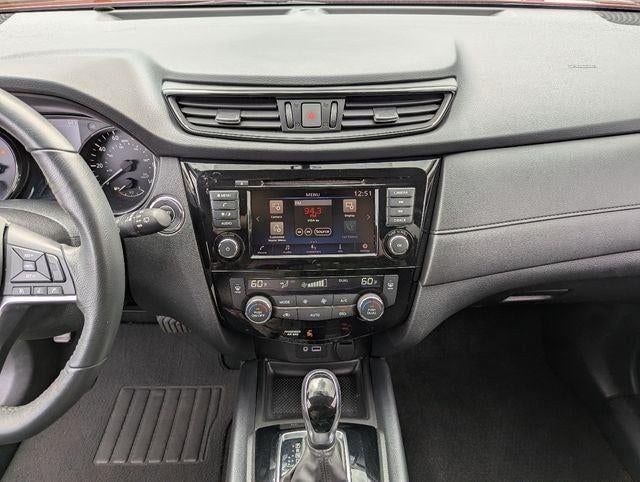 2018 Nissan ROGUE AWD SV