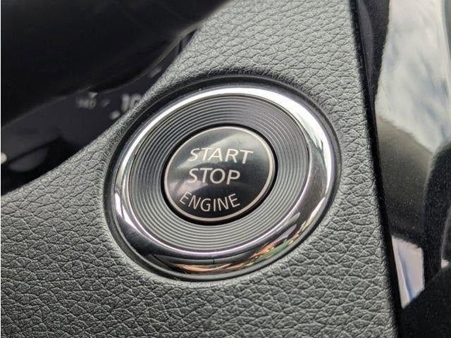 2018 Nissan ROGUE AWD SV