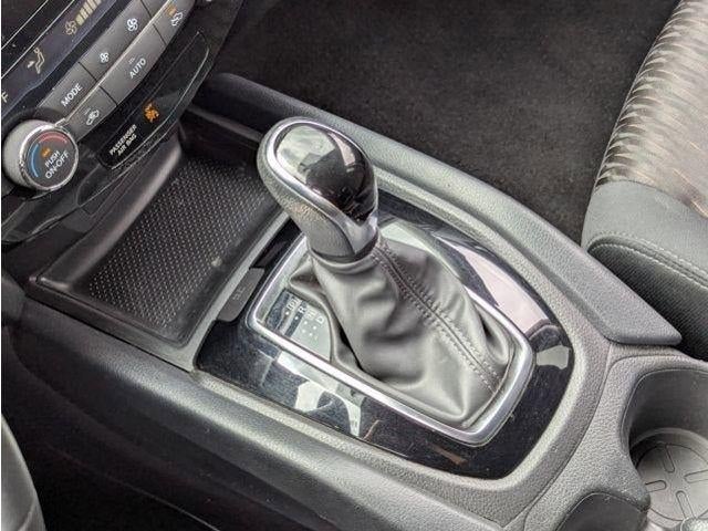 2018 Nissan ROGUE AWD SV