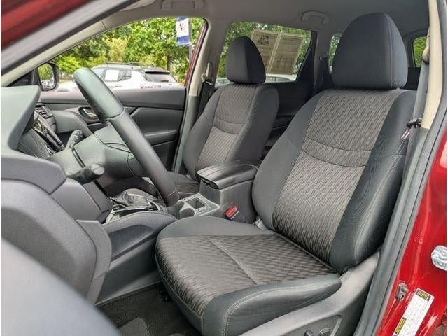 2018 Nissan ROGUE AWD SV