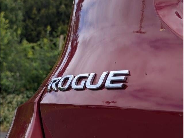 2018 Nissan ROGUE AWD SV