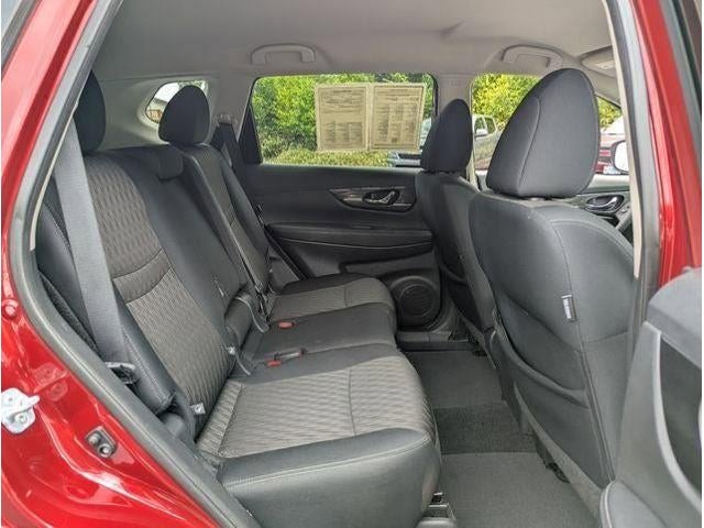 2018 Nissan ROGUE AWD SV